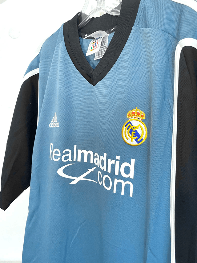 2001/2002 - Real Madrid FC - FIGO #10 (L)