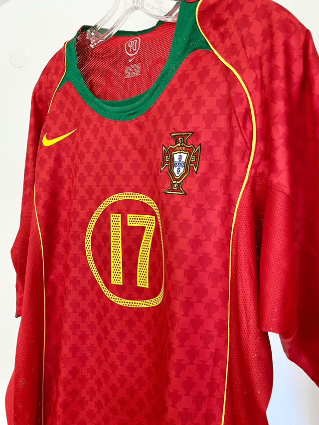 2004/2006 - Portugal - C.RONALDO #17 (L)