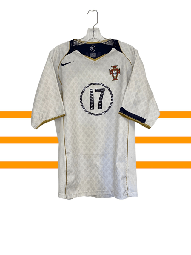 2004/2006 - Portugal - C.RONALDO #17 (L)