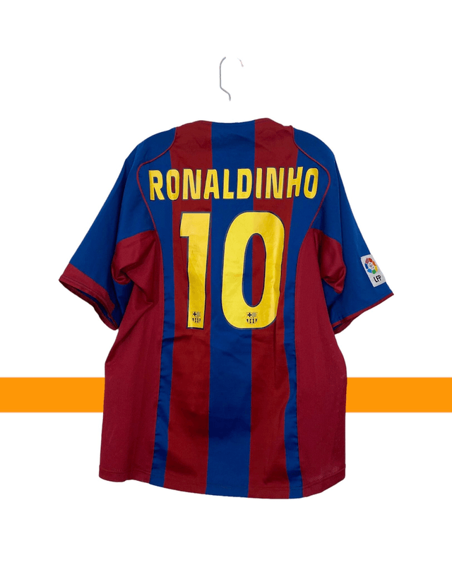 2004/2005 - FC Barcelona - RONALDINHO #10 (L)