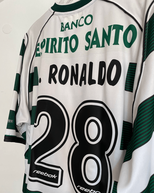 2002/2003 - Sporting CP - RONALDO #28 (XXL)