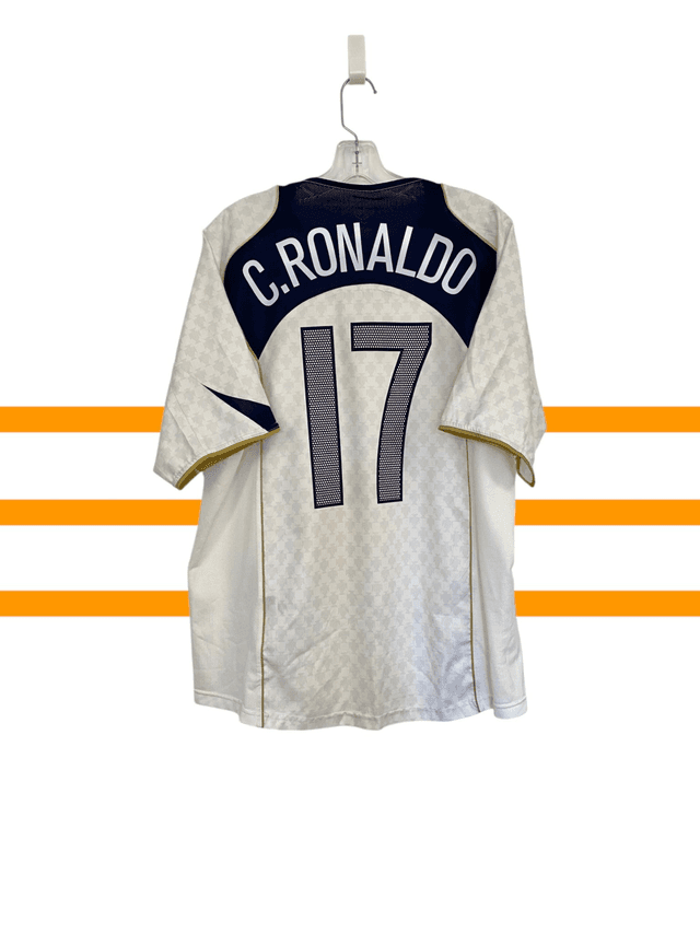2004/2006 - Portugal - C.RONALDO #17 (L)